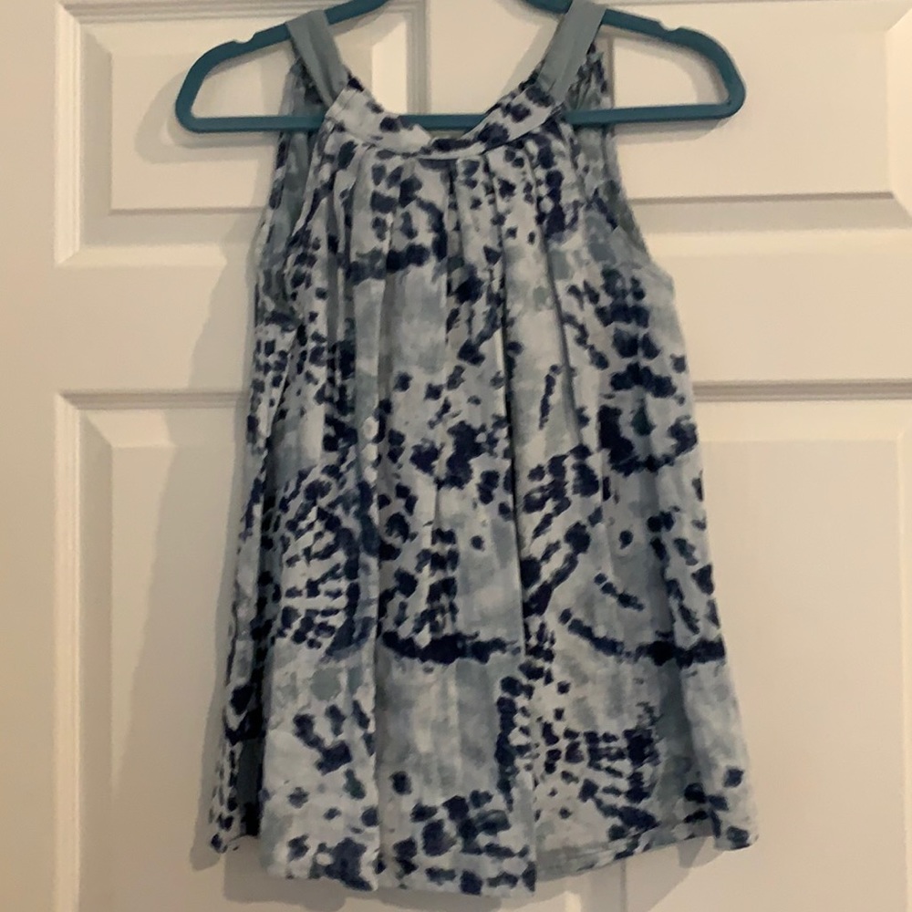Pleated linen tank